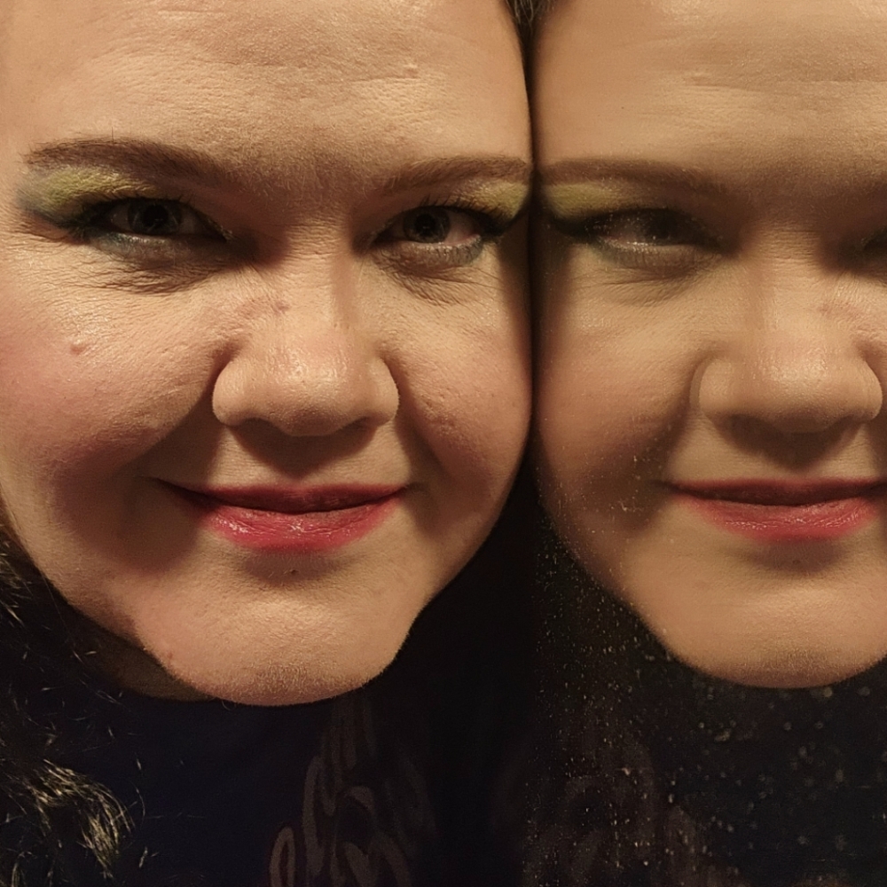 Meet your Posher, Alix